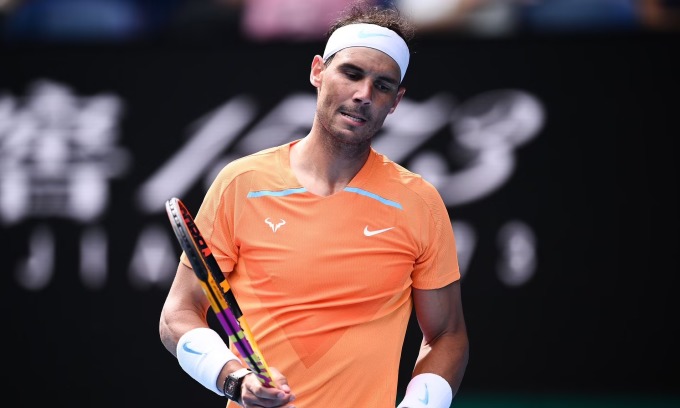 Nadal rớt xuống thứ 13 ATP